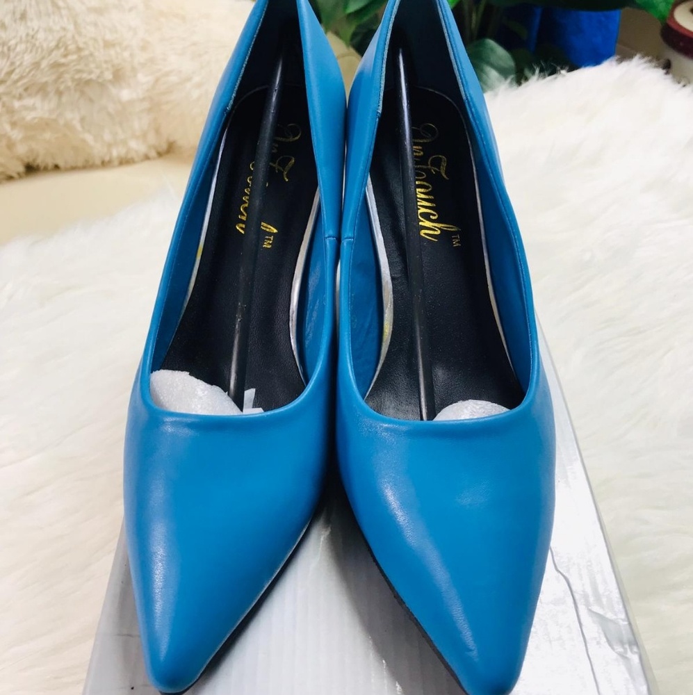 🆕️Turquoise Pointy Toe Classic Low Heel Pumps